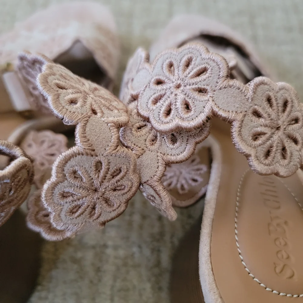 New See By Chloe Laser-Cut Floral Kristy Heeled Sandals in Tan, Size 37